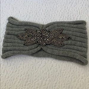 NWOT Embellished winter headband